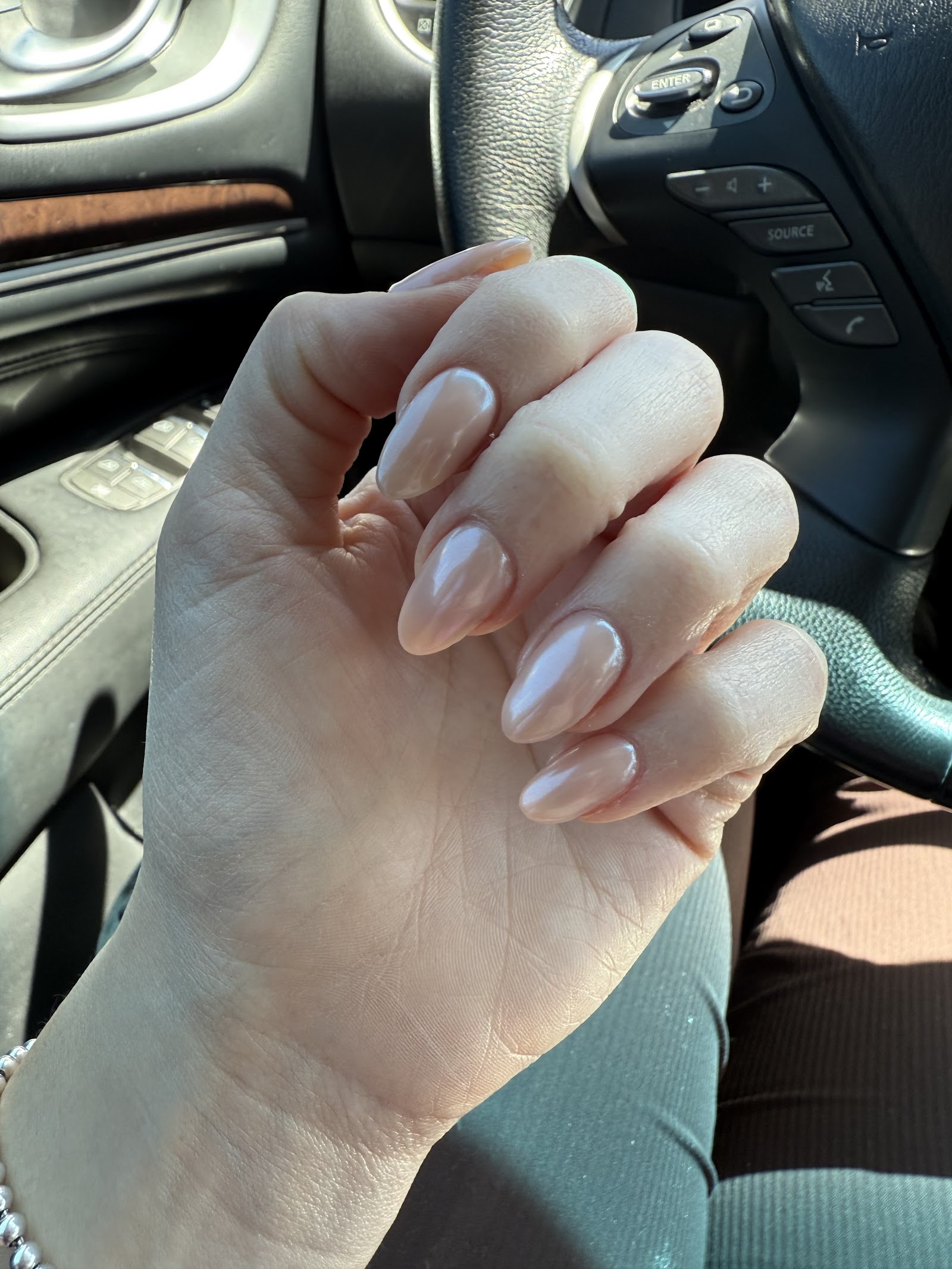 EM Nails And Beauty Salon logo